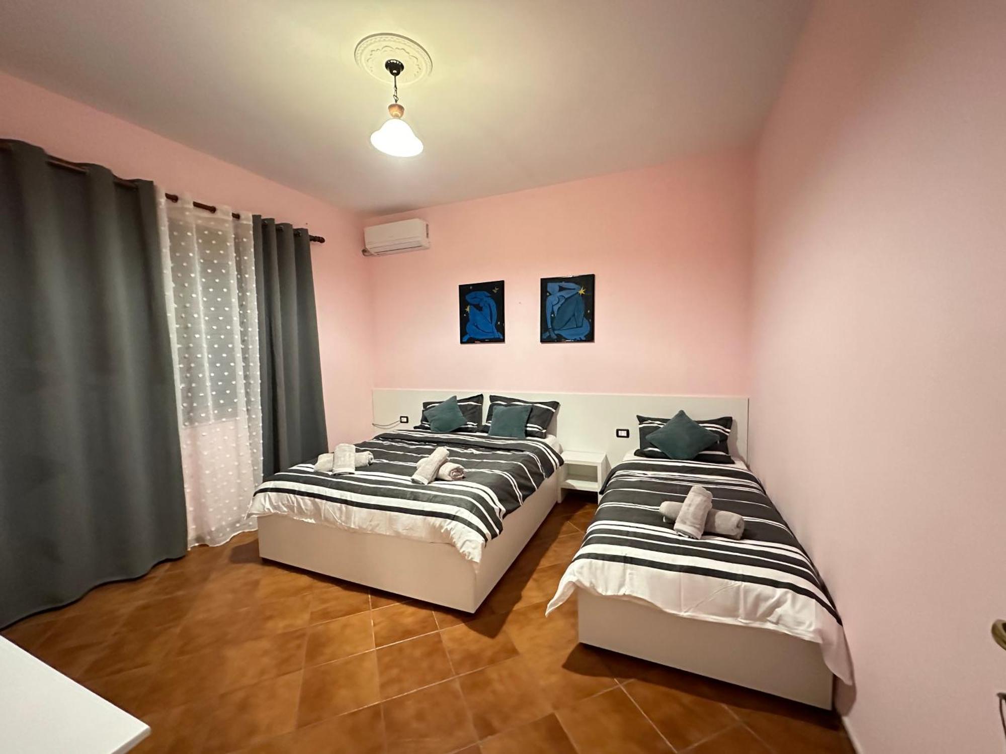 Casa vacanze The Domi Durrës